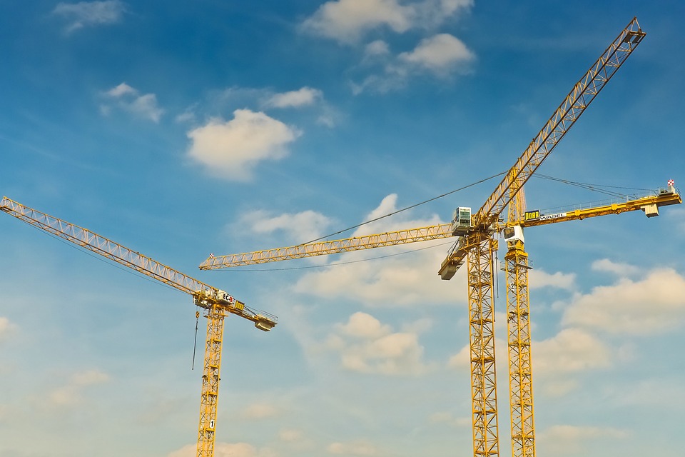 cranes 1758459 960 720.jpg