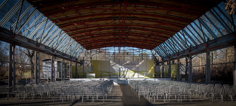 the open air hall 4044764 960 720.jpg