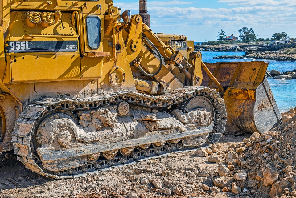 bulldozer 7068625 960 720.jpg