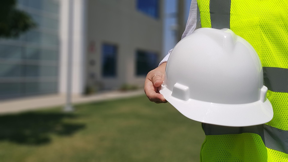 hardhat 4274430 960 720.jpg